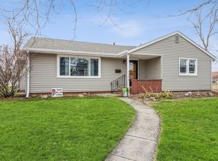 303 N 15th St, Adel, IA 50003