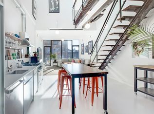 1046 46th Rd APT 2, Long Island City, NY 11101