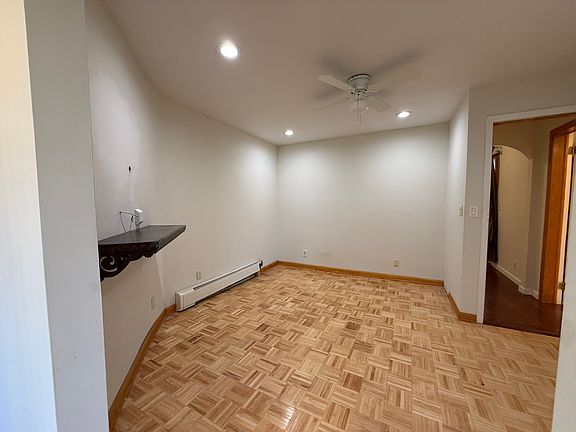 5th image of 15408 35th Ave #1