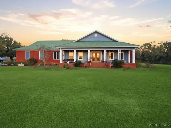 227 Deere Dr, Samson, AL 36477