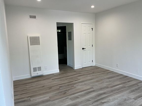 3rd image of 6033 Barton Ave #8
