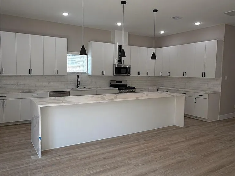 2615 Piemonte Avenue Cir — Photo 6