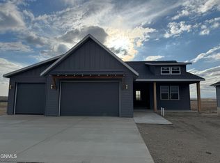 2611 44th Ave W, Williston, ND 58801
