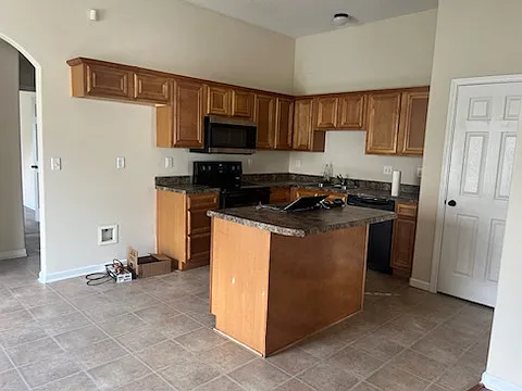 1173 Casentino St — Photo 9