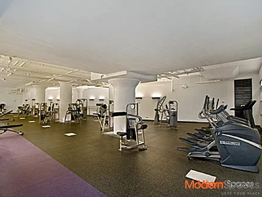 Sold by Modern Spaces | media 6