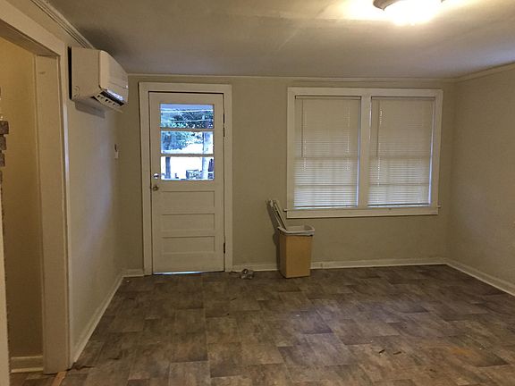 2nd image of 1206 Gum Ave