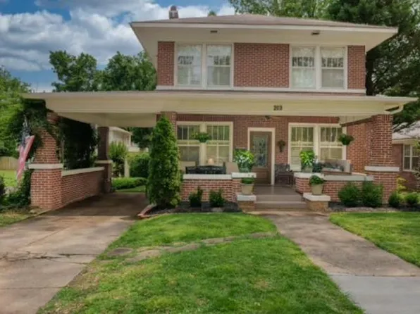 213 W Lelia St, Florence, AL 35630
