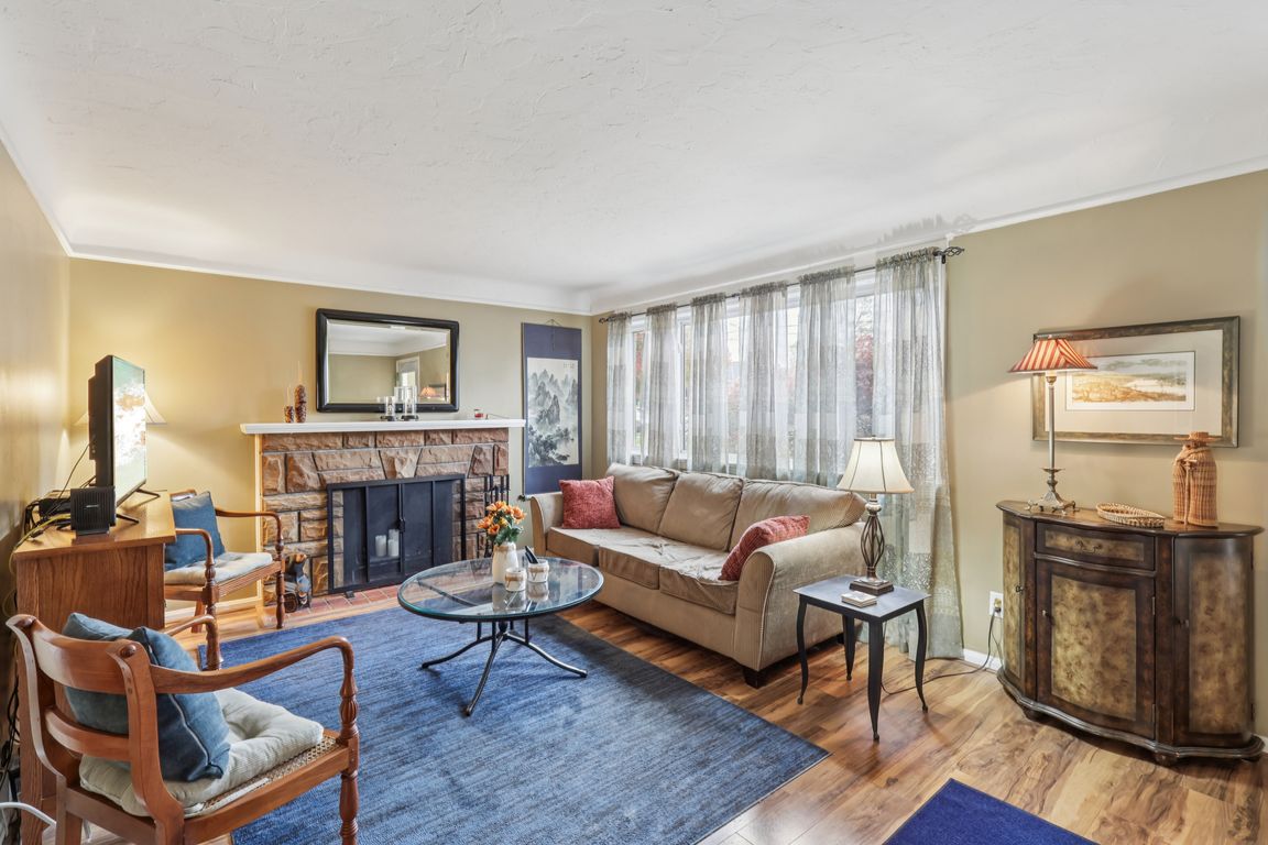 next background image