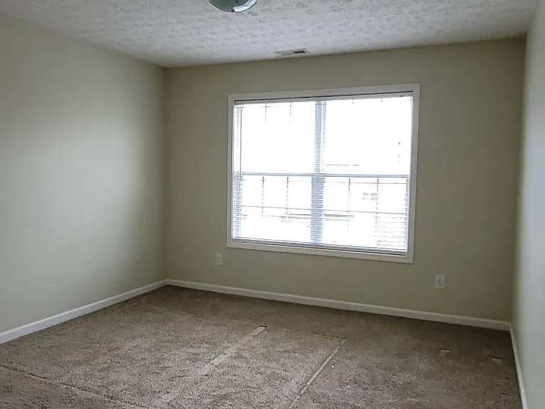 5603 Collington Ct — Photo 29