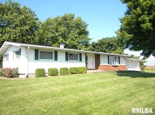 1751 N Sandusky Rd, Jacksonville, IL 62650