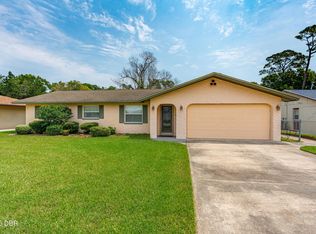 2955 Carriage Dr, South Daytona, FL 32119