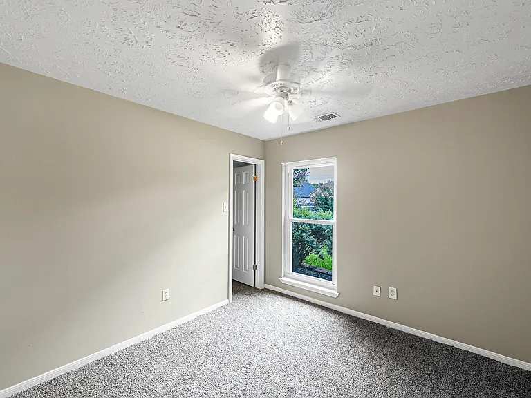 19307 Wildoats Dr — Photo 19