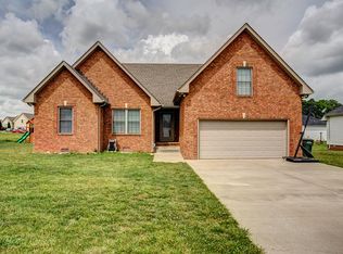 312 Arabian Ln, Springfield, TN 37172