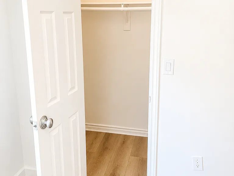 1386 E Madison Ave #17 — Photo 9