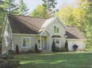 4 Partridge Dr, Wolfeboro, NH 03894