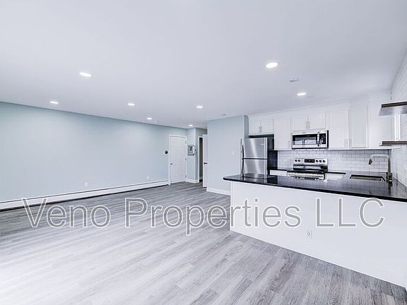 5th image of 13 Bancker Ave APT 2