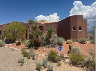 6909 Vatapa Rd NE, Rio Rancho, NM 87144