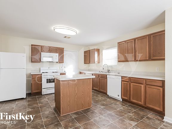 5th image of 21363 Claretfield Ct