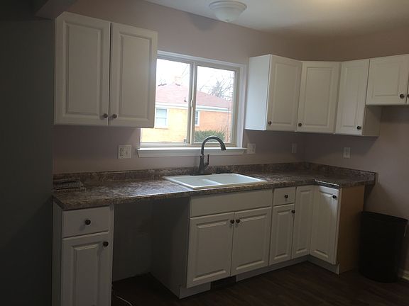 3rd image of 3002 Wild Orchid Ln