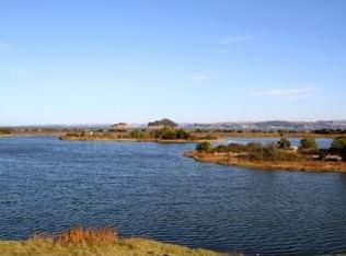 19 Dowitcher Way, San Rafael, CA 94901