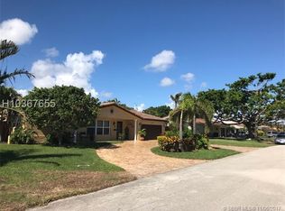 4211 NE 22nd Ter, Lighthouse Pt, FL 33064