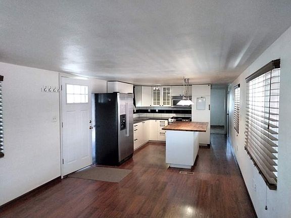 5th image of 2727 E University Dr #49