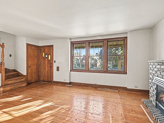 3rd image of 3514 N Opal Ave