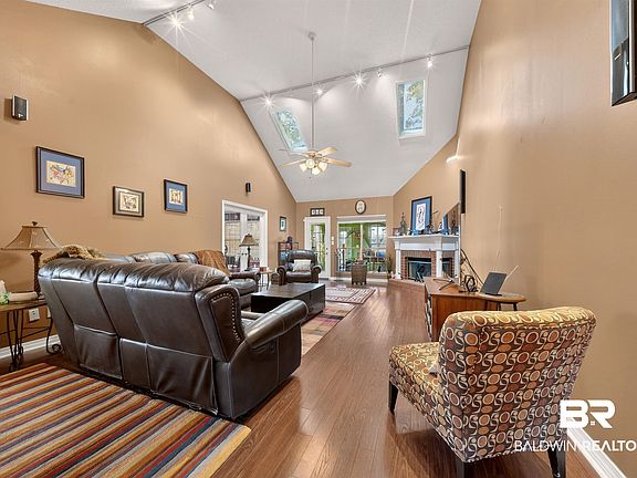 5th image of 7013 Wedgewood Ct