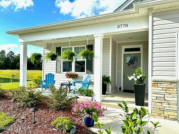 2nd image of 3778 Summer Breeze Court NE