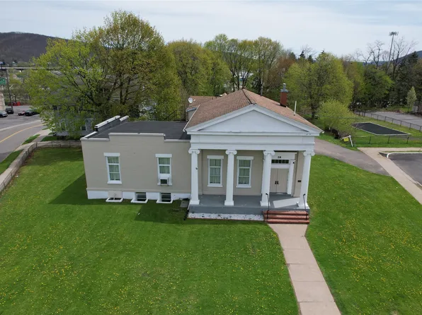 28 Frederick St, Binghamton, NY 13901