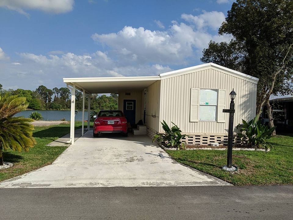 1st image of 51 Lakeview Dr