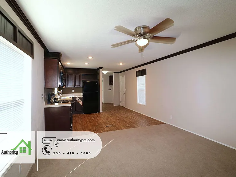 21311 Old 44 Dr — Photo 3