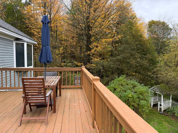 4 Rip Rd, Hanover, NH 03755