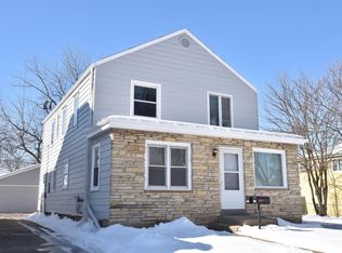 1917 S 97th St, West Allis, WI 53227