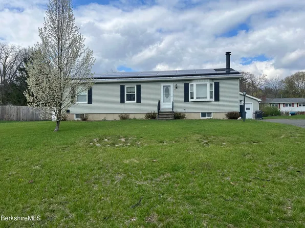 78 Renee Dr, Dalton, MA 01226