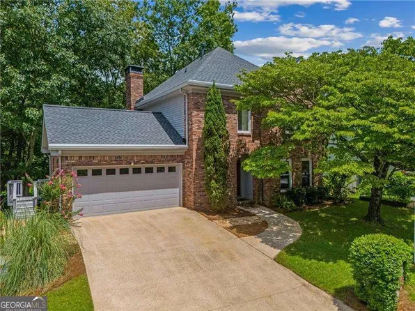 2116 Heritage Hts, Decatur, GA 30033