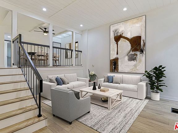 3rd image of 23467 Park Sorrento
