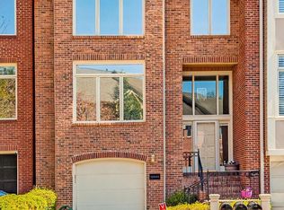 11542 Hemingway Dr, Reston, VA 20194