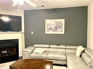 2068 Executive Dr — Photo 5