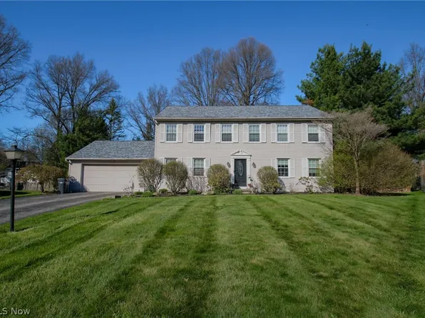 200 Briarbrook Ct NE, Warren, OH 44484
