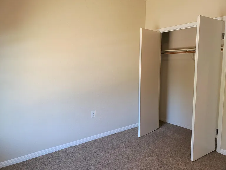 BEDROOM 5 CLOSET