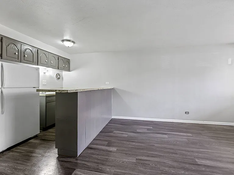 5944-5954 S Datura St — Photo 8