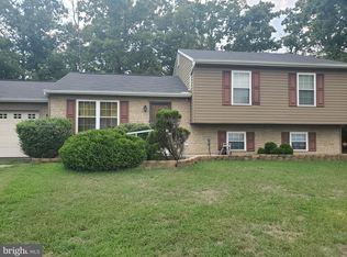 2401 Shade Oak Ct, Waldorf, MD 20601