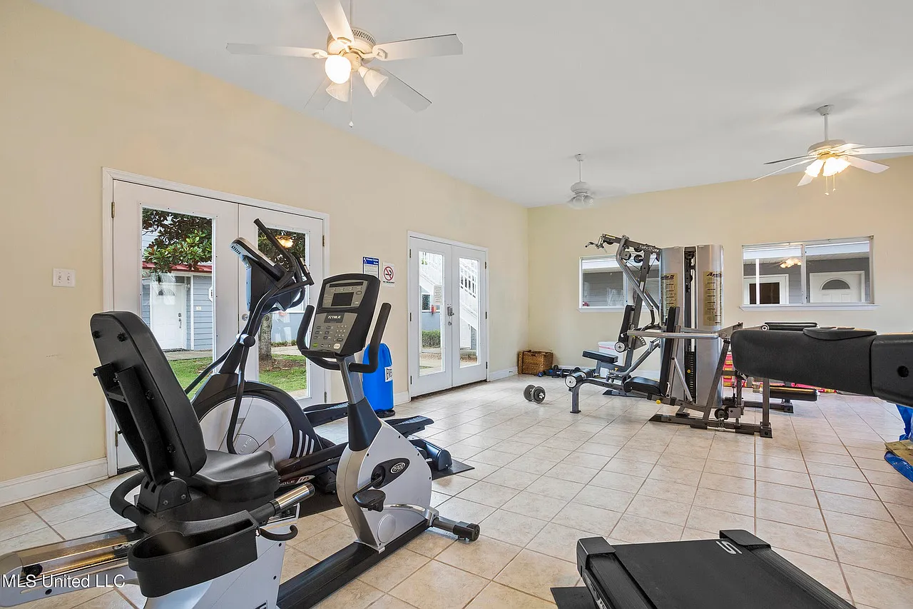 1664 Beach Boulevard #35 - 35 — Photo 4