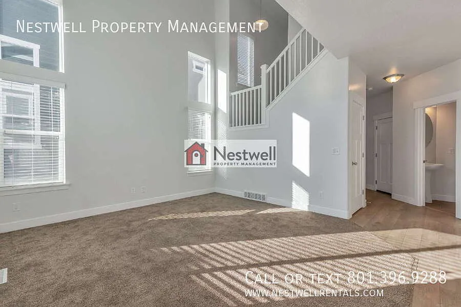 Wonderful 3-bed Townhome located in Lehi — Photo 3