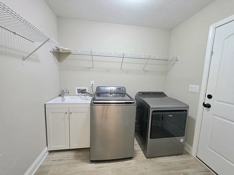 4836 Covenant Cir — Photo 14