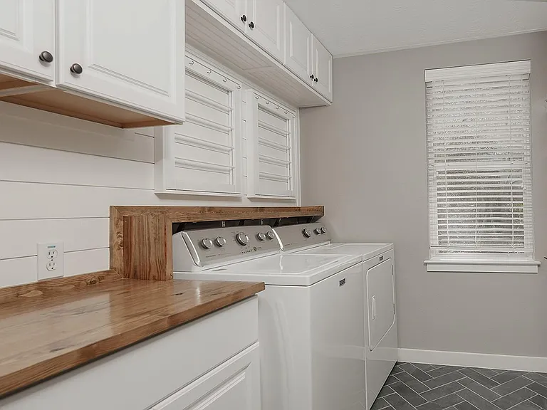 23 Shellbark Pl — Photo 16