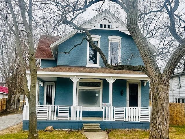 1st image of 273 Sb Gratiot Ave