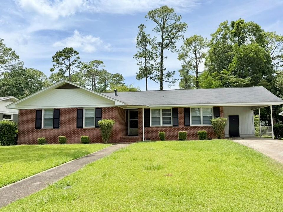 1st image of 2115 Robinhood Rd