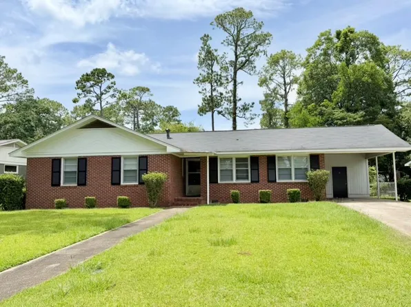2115 Robinhood Rd, Albany, GA 31707